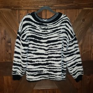 Easel fuzzy sweater zebra knit